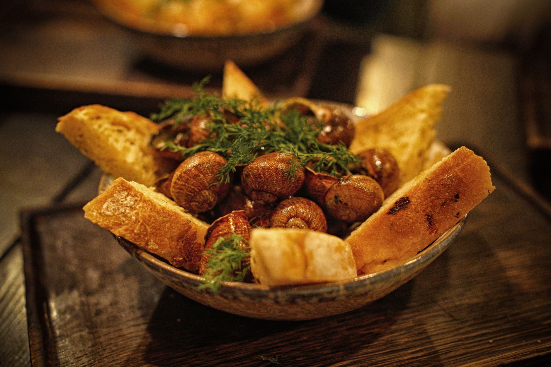Cuisses de grenouille (kikkerbilletjes in lookboter)