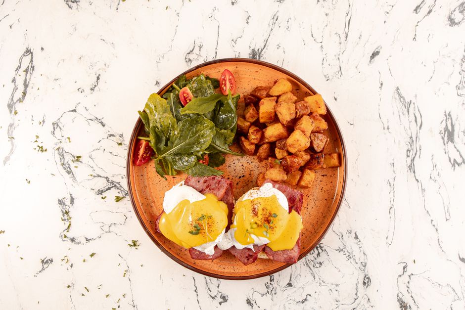 Eggs Benedict