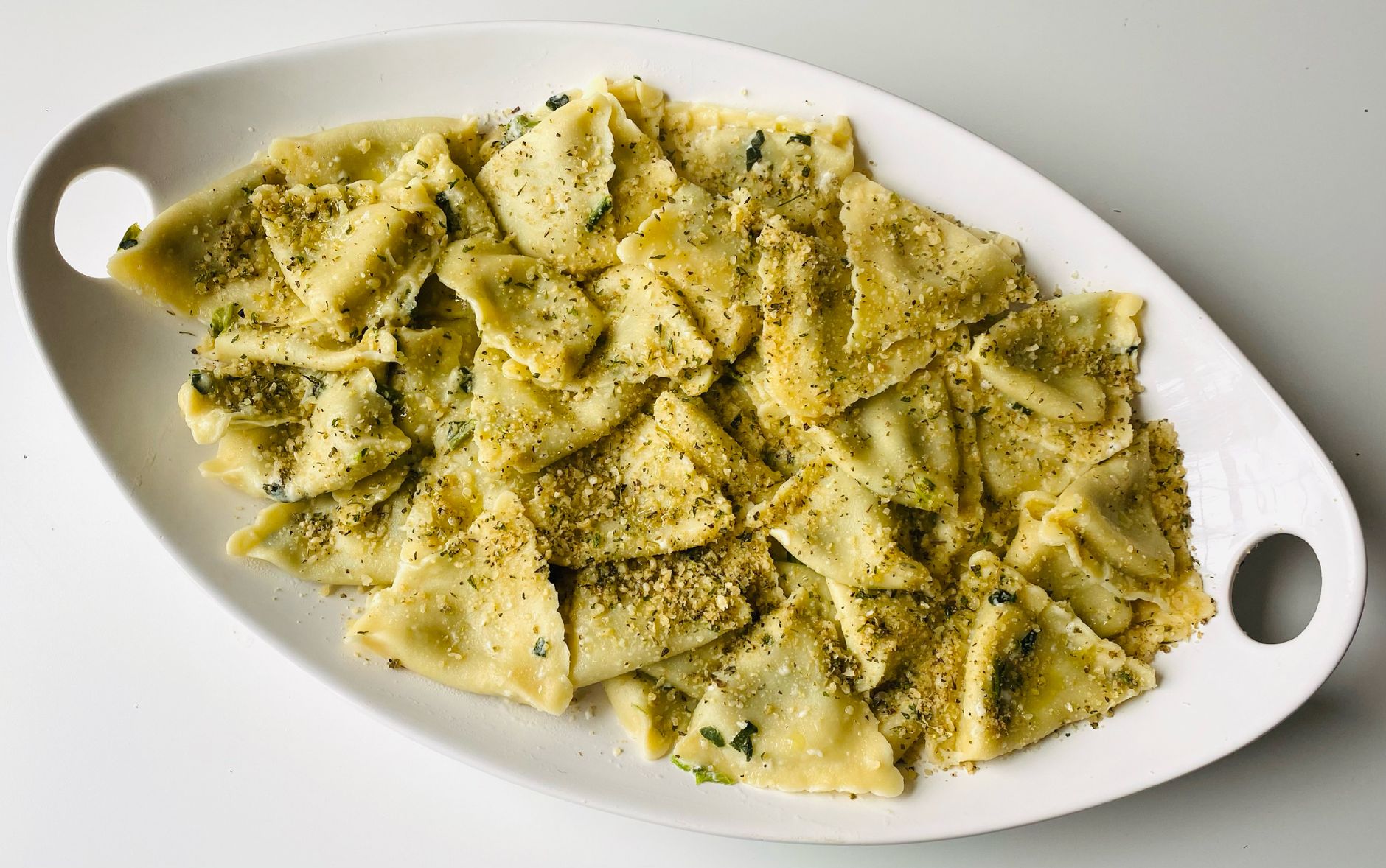 Ravioli met salie en bruine boter