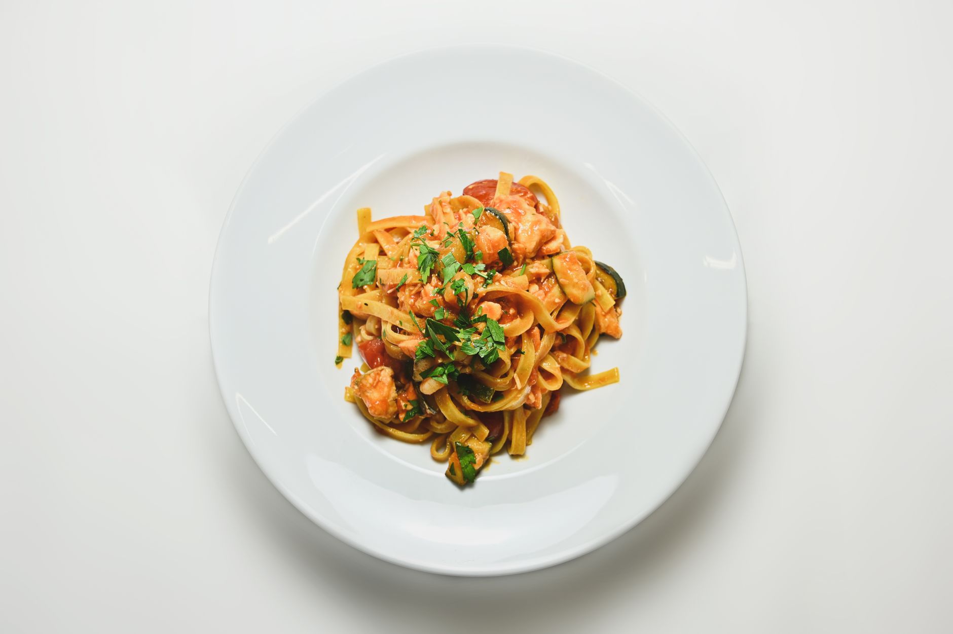 Pasta met courgette en garnalen