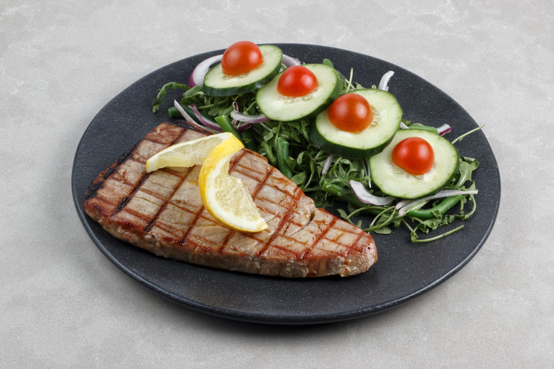 Tonijnsteak van de grill