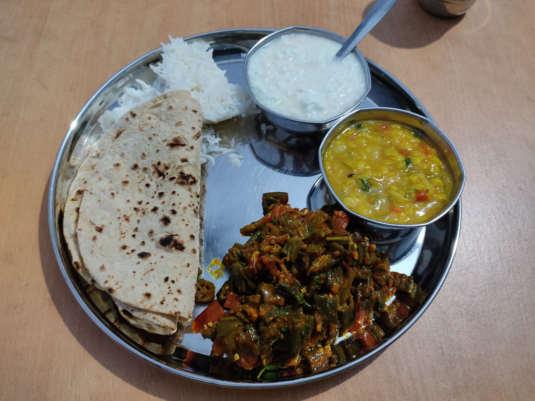 Sri Lankaanse dhal curry