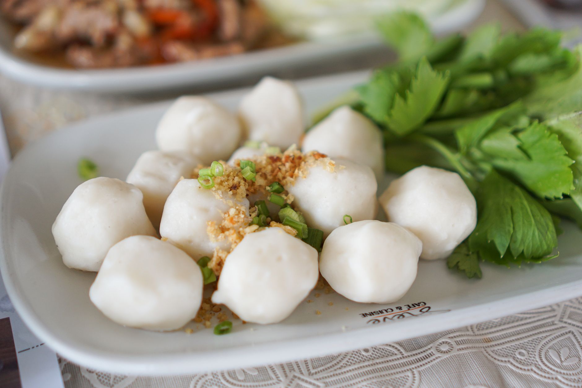 Fiskeboller in witte saus