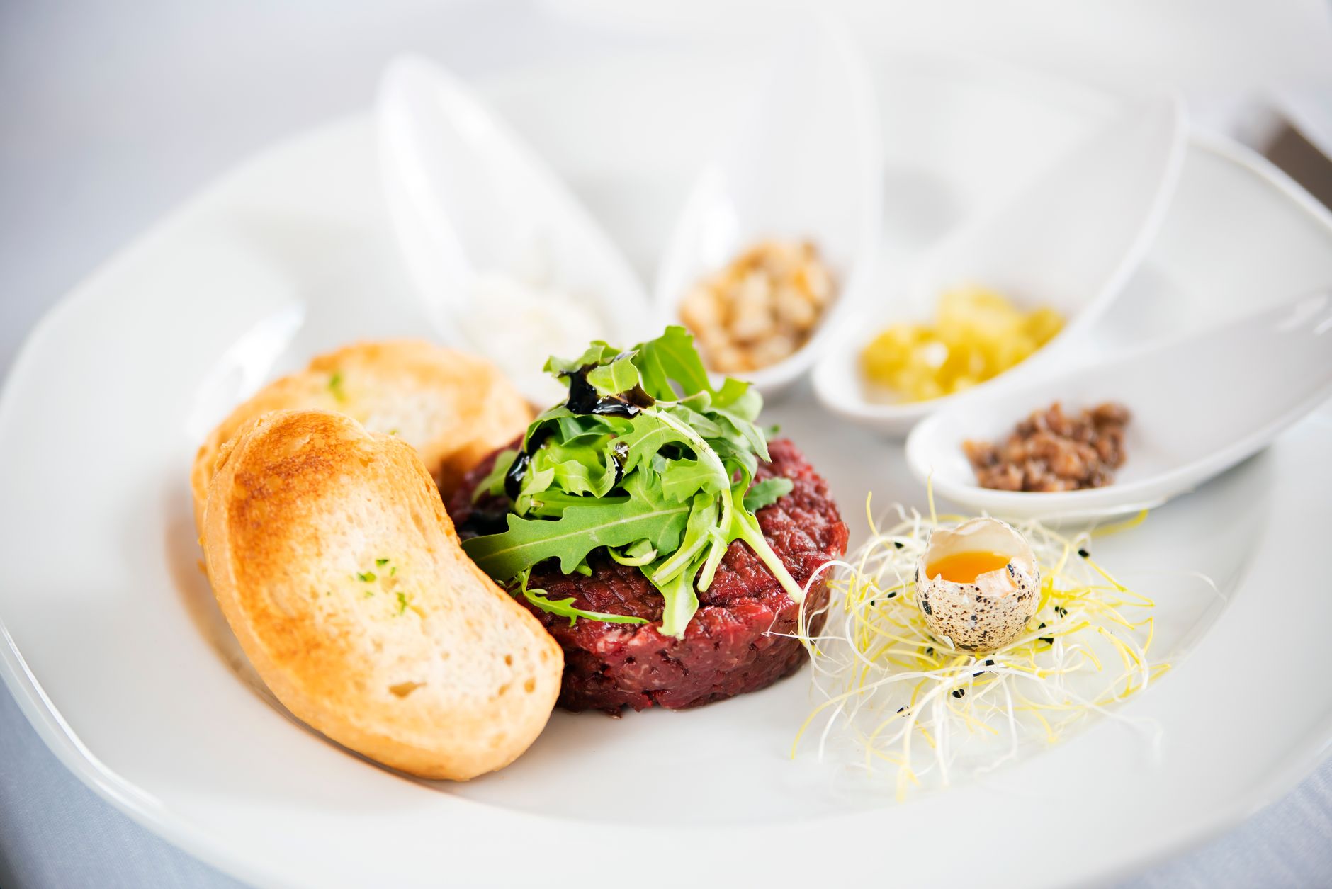 Filet américain op toast