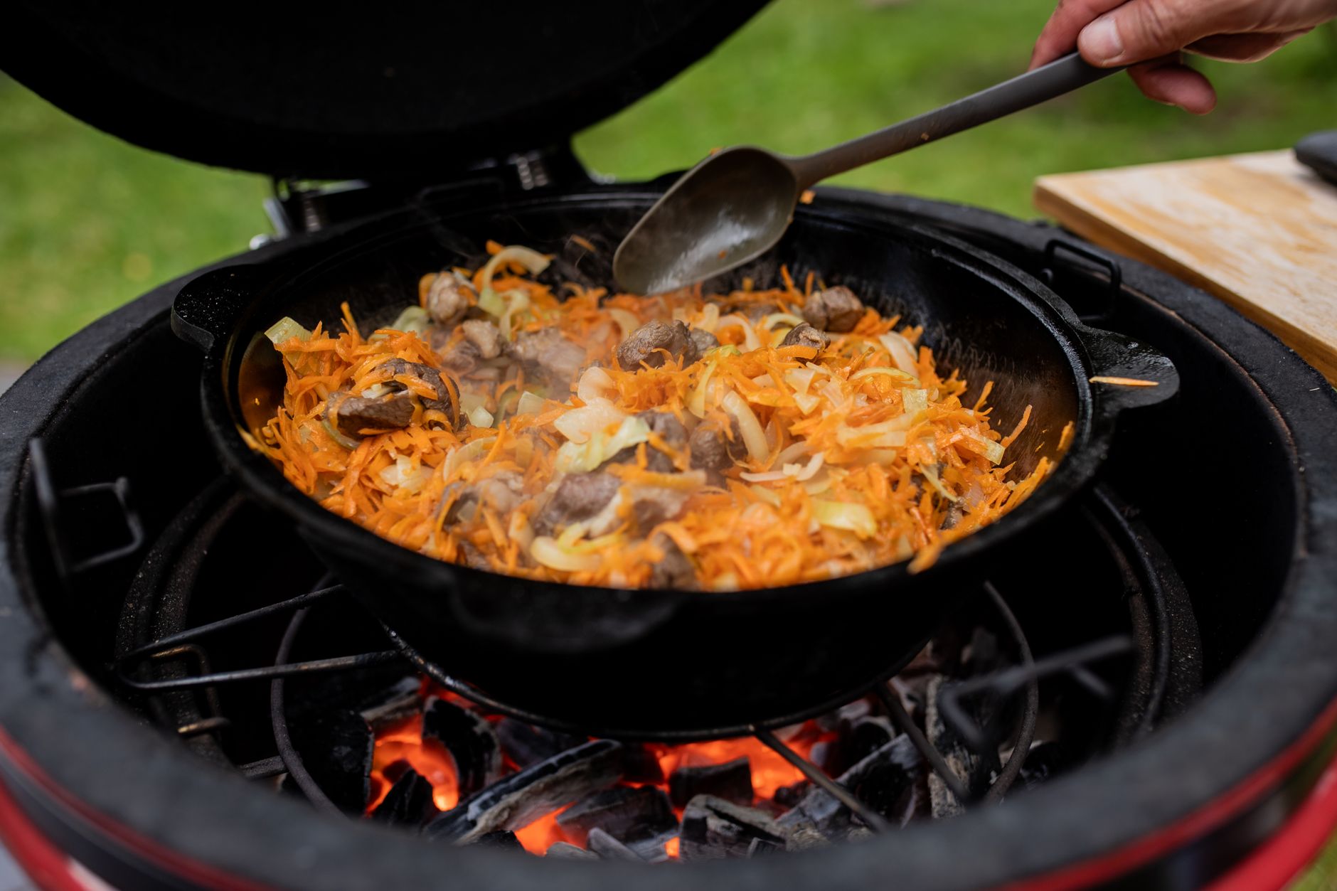 Kavarma: Bulgaarse vleesstoof met paprika