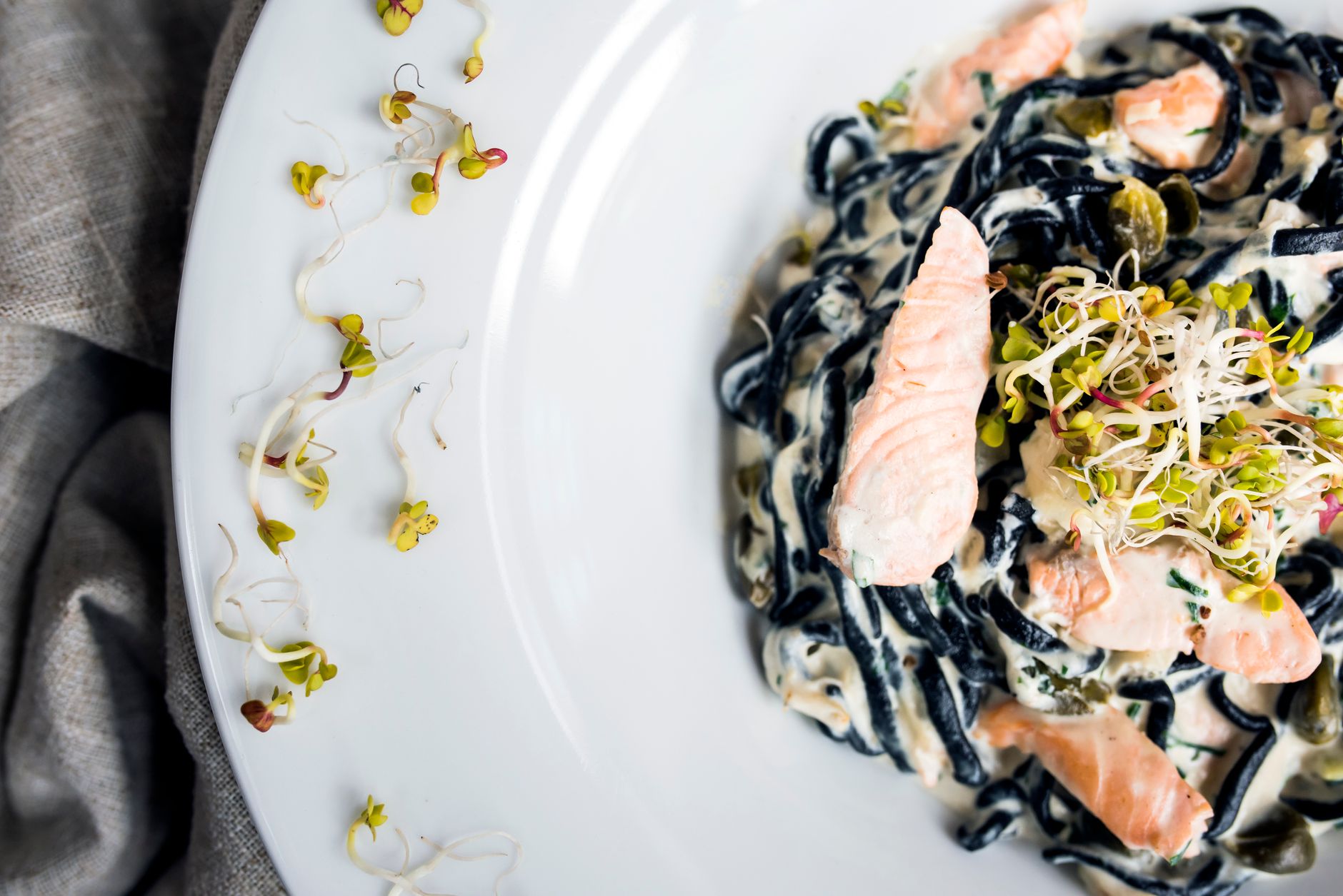 Penne met zalm en roomsaus