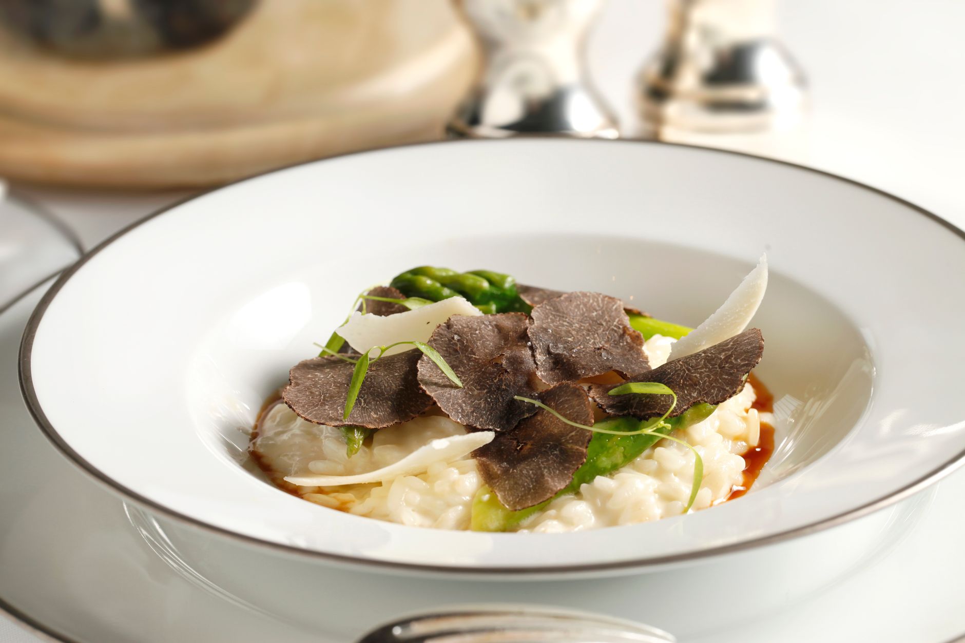 Risotto met witte asperges en krokante prosciutto